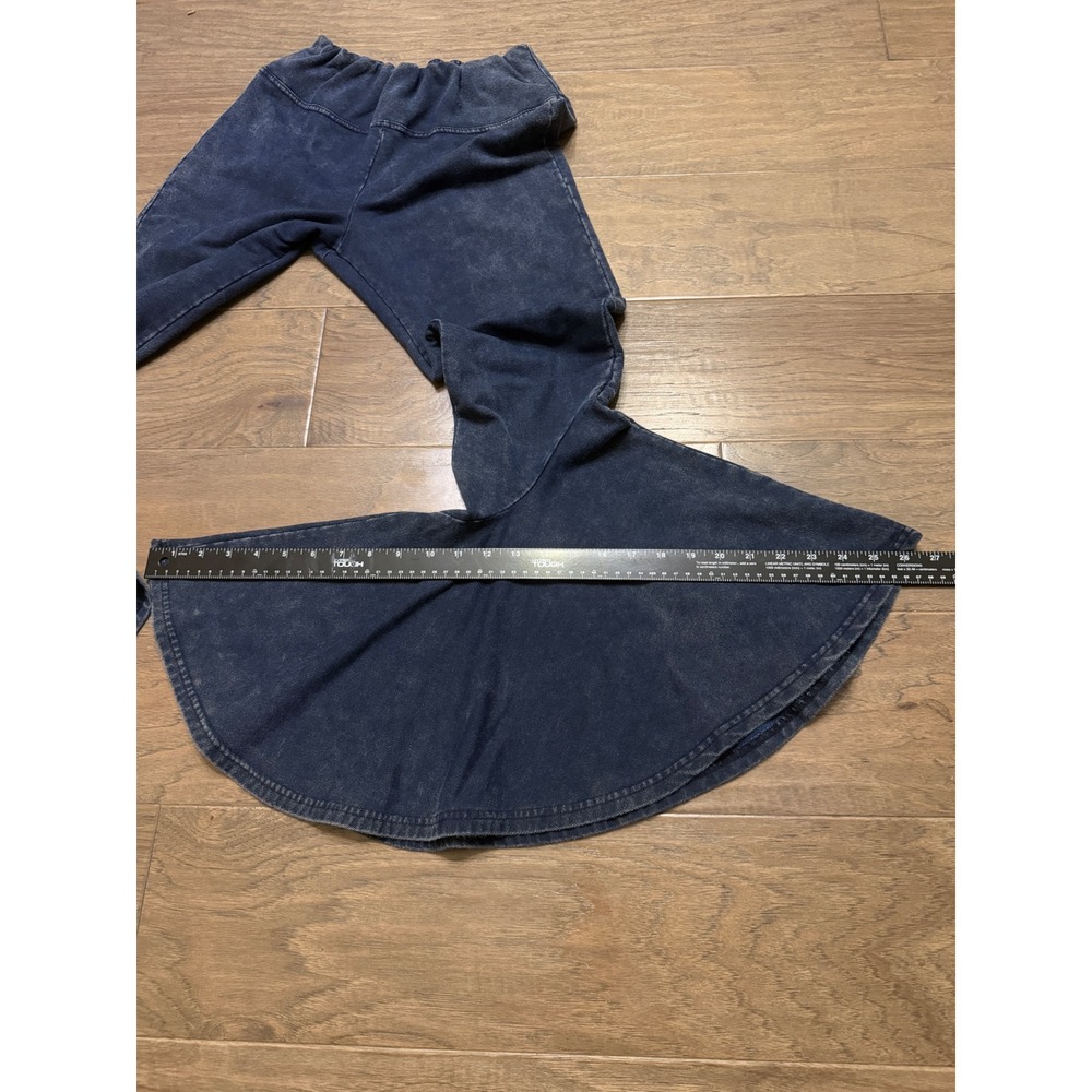Earthbound Trading Co Blue Acid Wash Flare Bell Bottom Boho Pants Womens Small - Picture 8 of 9